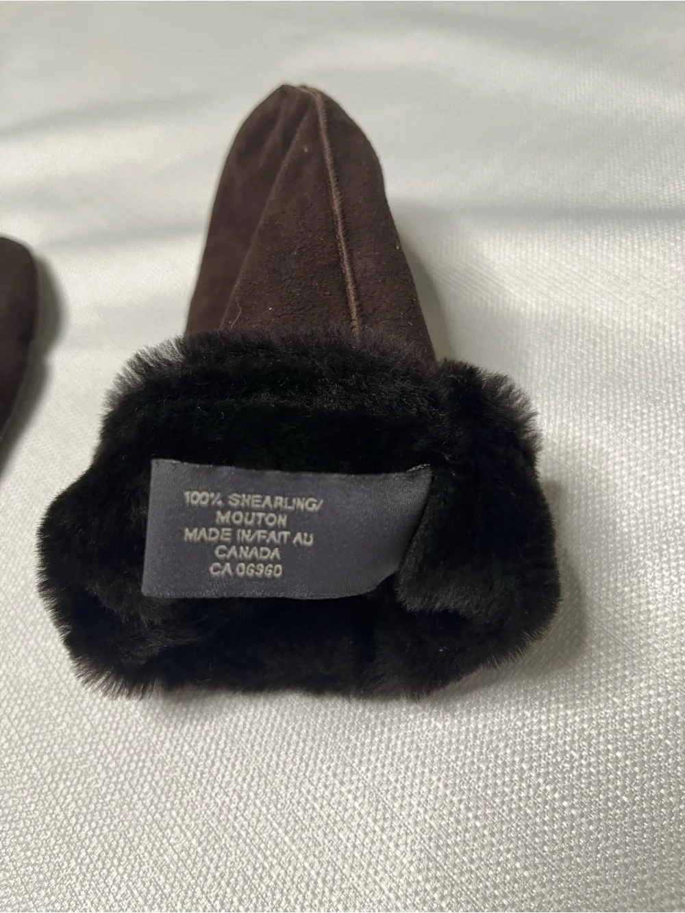 Dominic Bellissimo 100% Shearling Mittens